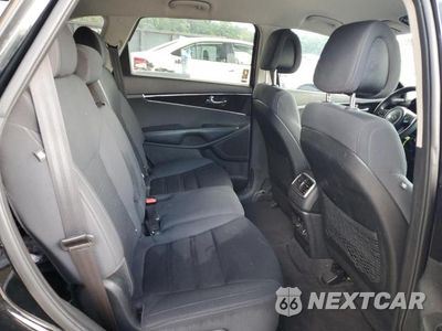Zdjęcie 10 z 12 samochodu: 2016 KIA SORENTO LX VIN:5XYPG4A3XGG154648 - miniatura