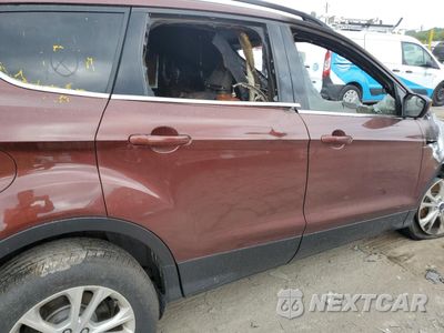 Zdjęcie 10 z 11 samochodu: 2018 FORD ESCAPE SE VIN:1FMCU9GD2JUB63740 - miniatura