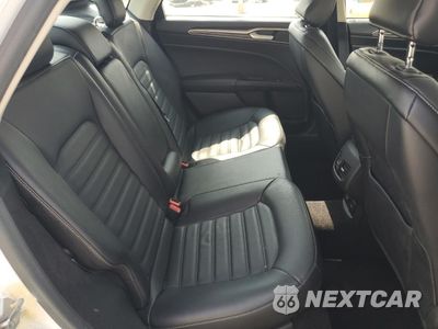 Zdjęcie 10 z 13 samochodu: 2017 FORD FUSION SE HYBRID VIN:3FA6P0LU6HR359603 - miniatura