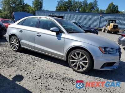 Czwarte zdjęcie samochodu z boku: 2016 AUDI A3 PREMIUM VIN:WAUB8GFF0G1065079 - miniatura