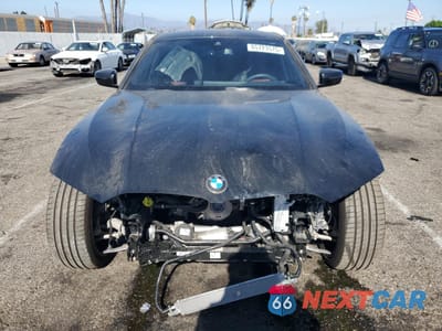 Piąte zdjęcie samochodu w środku: 2025 BMW 330I VIN:3MW69CW01S8F22876 - miniatura