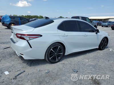 Trzecie zdjęcie samochodu z tyłu: 2019 TOYOTA CAMRY XSE VIN:4T1BZ1HK7KU025771 - miniatura
