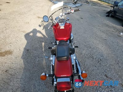 Zdjęcie 6 z 9 samochodu: 2006 HONDA VT750 DC VIN:JH2RC44536M000238 - miniatura