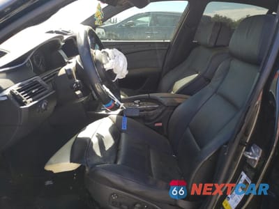 Zdjęcie 7 z 12 samochodu: 2010 BMW 535 XI VIN:WBANV9C50AC138315 - miniatura