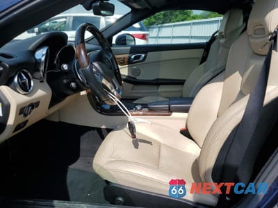 Zdjęcie 7 z 14 samochodu: 2014 MERCEDES-BENZ SLK 350 VIN:WDDPK5HA4EF080464 - miniatura