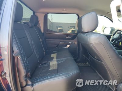 Zdjęcie 10 z 13 samochodu: 2022 TOYOTA TUNDRA CREWMAX SR VIN:5TFLA5DB5NX021217 - miniatura