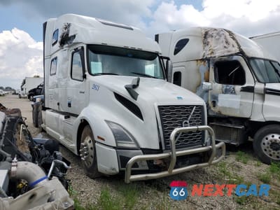 2019 VOLVO VN VNL 4V4NC9EH6KN903294 - główne zdjęcie licytacji z USA - miniatura