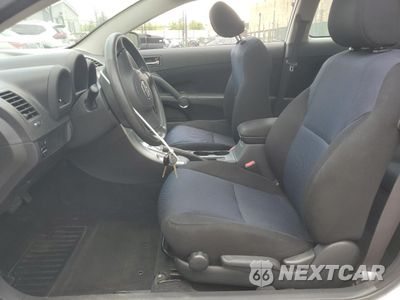 Zdjęcie 7 z 14 samochodu: 2005 TOYOTA SCION TC VIN:JTKDE177350037751 - miniatura