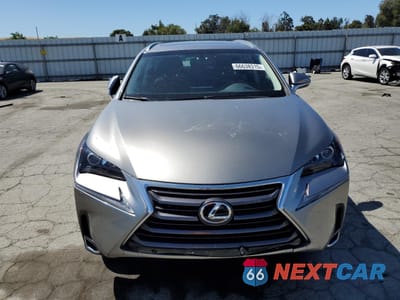 Piąte zdjęcie samochodu w środku: 2017 LEXUS NX 200T BASE VIN:JTJBARBZ7H2140808 - miniatura