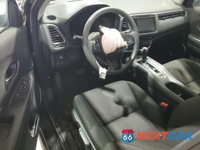 Zdjęcie 8 z 12 samochodu: 2018 HONDA HR-V EX VIN:3CZRU6H51JG708456 - miniatura