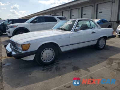 1987 MERCEDES-BENZ 560 SL WDBBA48D2HA056238 - główne zdjęcie licytacji z USA - miniatura