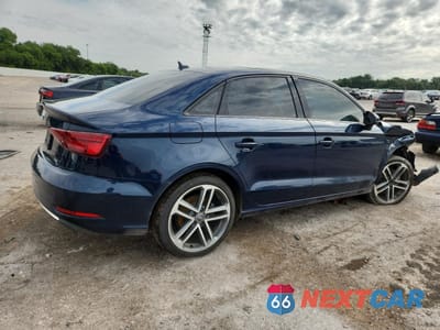 Trzecie zdjęcie samochodu z tyłu: 2017 AUDI A3 PREMIUM VIN:WAUAUGFF1H1066282 - miniatura