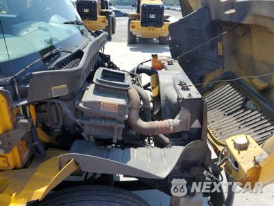 Zdjęcie 12 z 13 samochodu: 2017 INTERNATIONAL 4000 4300 BOX TRUCK VIN:3HAMMMML8HL458591 - miniatura