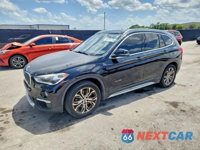 2017 BMW X1 XDRIVE28I WBXHT3Z37H4A53653 - główne zdjęcie licytacji z USA - miniatura