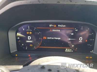 Zdjęcie 9 z 13 samochodu: 2025 MITSUBISHI OUTLANDER SEL VIN:JA4J4WA8XSZ025688 - miniatura