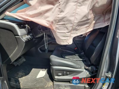 Zdjęcie 7 z 13 samochodu: 2019 GMC YUKON SLT VIN:1GKS2BKC6KR350712 - miniatura