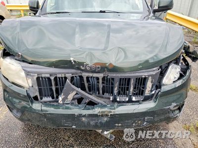 Zdjęcie 12 z 13 samochodu: 2011 JEEP GRAND CHEROKEE LAREDO VIN:1J4RR4GG4BC584339 - miniatura