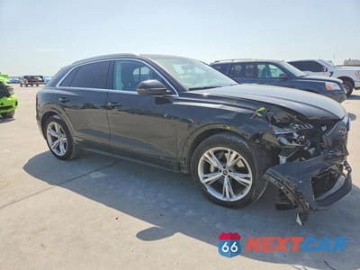 Czwarte zdjęcie samochodu z boku: 2023 AUDI Q8 PRESTIGE VIN:WA1CVBF12PD006860 - miniatura