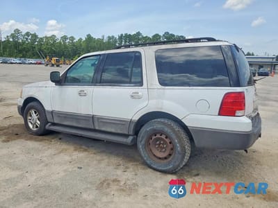 Drugie zdjęcie samochodu z przodu: 2005 FORD EXPEDITION XLT VIN:1FMPU16555LB12452 - miniatura