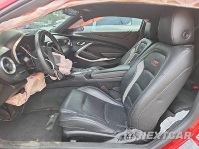 Zdjęcie 7 z 12 samochodu: 2018 CHEVROLET CAMARO SS VIN:1G1FH1R71J0109117 - miniatura