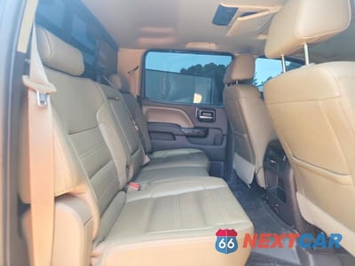 Zdjęcie 10 z 12 samochodu: 2016 GMC SIERRA K2500 DENALI VIN:1GT12UE81GF238144 - miniatura