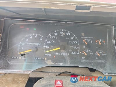 Zdjęcie 9 z 12 samochodu: 1997 CHEVROLET SUBURBAN K1500 VIN:3GNFK16R2VG123003 - miniatura