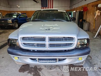 Piąte zdjęcie samochodu w środku: 2002 DODGE DAKOTA SPORT VIN:1B7GG32X82S697320 - miniatura