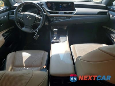Zdjęcie 8 z 12 samochodu: 2019 LEXUS ES 350 VIN:58ABZ1B10KU039276 - miniatura