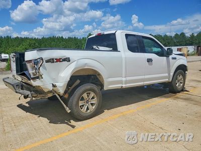 Piąte zdjęcie samochodu w środku: 2017 FORD F150 SUPER CAB VIN:1FTFX1EF9HKE25385 - miniatura