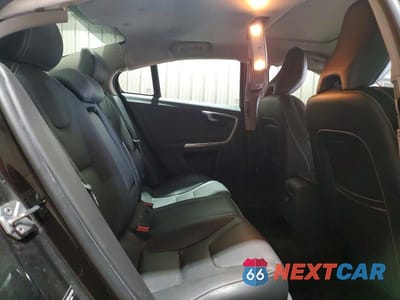 Zdjęcie 10 z 12 samochodu: 2018 VOLVO S60 DYNAMIC VIN:YV140MTL0J2455932 - miniatura