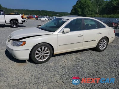 2006 HYUNDAI AZERA SE KMHFC46F66A108271 - główne zdjęcie licytacji z USA - miniatura