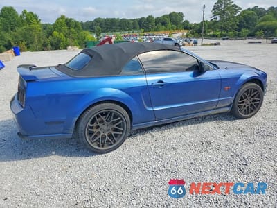 Trzecie zdjęcie samochodu z tyłu: 2006 FORD MUSTANG GT VIN:1ZVHT85H765255227 - miniatura