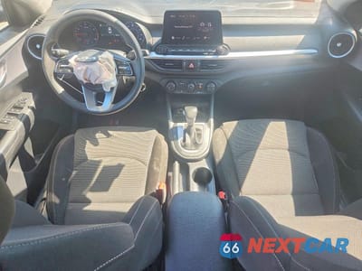 Zdjęcie 8 z 12 samochodu: 2024 KIA FORTE LXS VIN:3KPF24AD3RE755029 - miniatura
