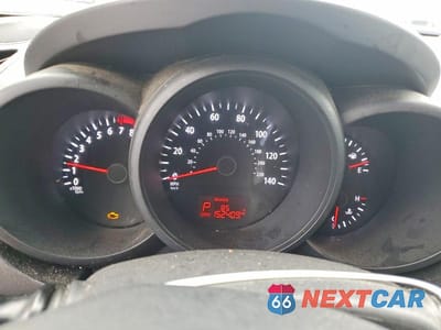 Zdjęcie 9 z 13 samochodu: 2013 KIA SOUL BASE VIN:KNDJT2A59D7605200 - miniatura