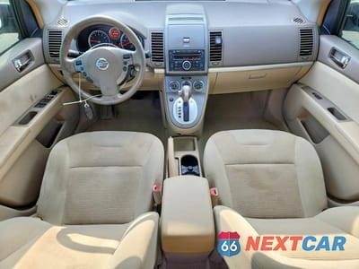 Zdjęcie 8 z 12 samochodu: 2010 NISSAN SENTRA 2.0 VIN:3N1AB6AP4AL621407 - miniatura