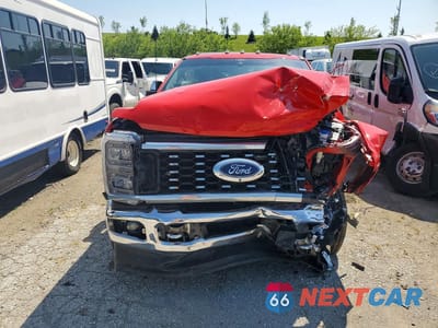 Piąte zdjęcie samochodu w środku: 2024 FORD F350 SUPER DUTY VIN:1FT8W3DMXREC11125 - miniatura