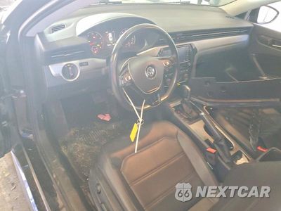 Zdjęcie 8 z 12 samochodu: 2020 VOLKSWAGEN PASSAT SE VIN:1VWSA7A39LC016219 - miniatura
