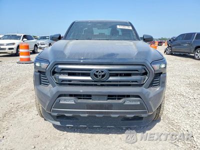 Piąte zdjęcie samochodu w środku: 2026 TOYOTA TACOMA SR5 VIN:3TMKB5FN9TM070777 - miniatura
