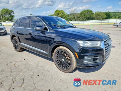 Czwarte zdjęcie samochodu z boku: 2018 AUDI Q7 PREMIUM PLUS VIN:WA1LAAF71JD037308 - miniatura