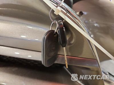 Zdjęcie 8 z 9 samochodu: 2006 HONDA GL1800 VIN:1HFSC47F66A505308 - miniatura
