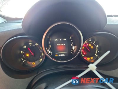 Zdjęcie 9 z 12 samochodu: 2016 FIAT 500X TREKKING PLUS VIN:ZFBCFYET0GP336430 - miniatura