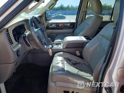 Zdjęcie 7 z 13 samochodu: 2015 LINCOLN NAVIGATOR VIN:5LMJJ2HT9FEJ09248 - miniatura