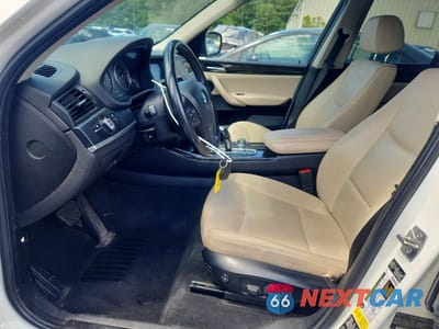 Zdjęcie 7 z 13 samochodu: 2011 BMW X3 XDRIVE28I VIN:5UXWX5C59BL701212 - miniatura