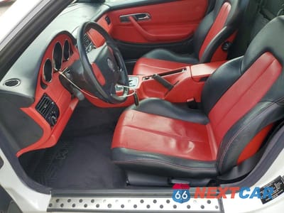 Zdjęcie 7 z 12 samochodu: 1998 MERCEDES-BENZ SLK 230 KOMPRESSOR VIN:WDBKK47F1WF056814 - miniatura