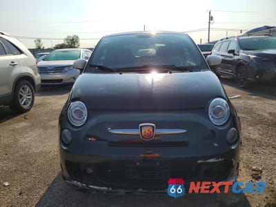 Piąte zdjęcie samochodu w środku: 2012 FIAT 500 ABARTH VIN:3C3CFFFH9CT185933 - miniatura