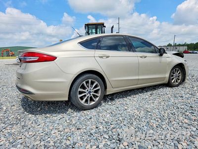 Trzecie zdjęcie samochodu z tyłu: 2017 FORD FUSION SE VIN:3FA6P0H73HR154355 - miniatura