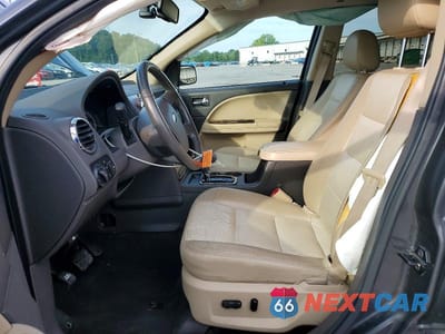 Zdjęcie 7 z 13 samochodu: 2008 FORD TAURUS X EDDIE BAUER VIN:1FMDK08W38GA16728 - miniatura