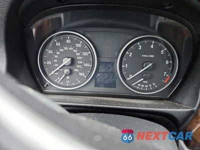 Zdjęcie 9 z 12 samochodu: 2008 BMW 328 XI VIN:WBAVC93548K037834 - miniatura