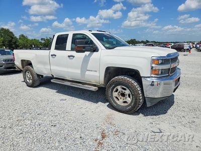 Czwarte zdjęcie samochodu z boku: 2019 CHEVROLET SILVERADO C2500 HEAVY DUTY VIN:2GC2CREG7K1121688 - miniatura