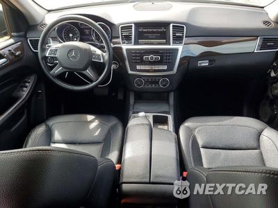 Zdjęcie 8 z 14 samochodu: 2015 MERCEDES-BENZ ML 350 4MATIC VIN:4JGDA5HB5FA463512 - miniatura